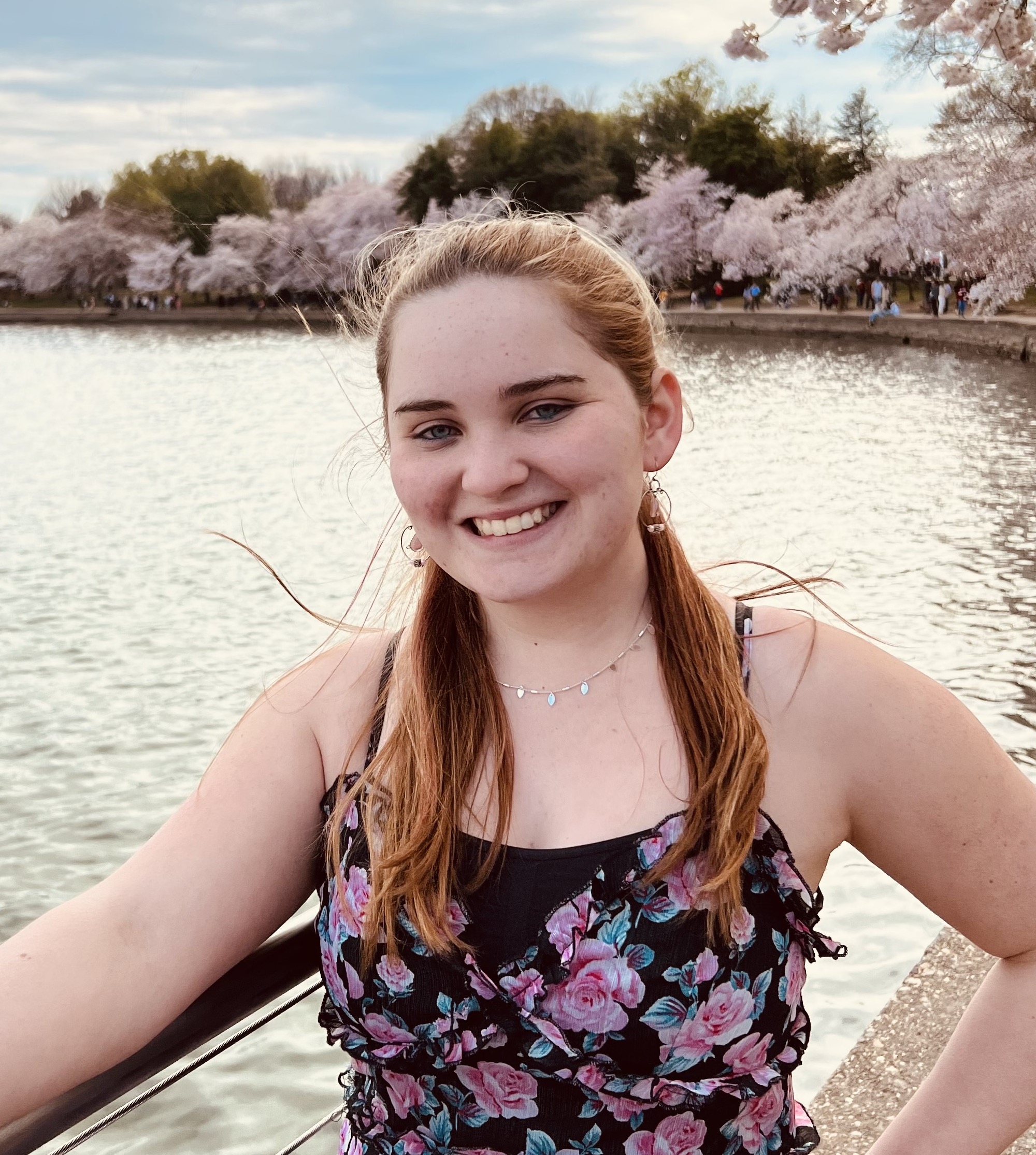 Lilly Shaw Headshot